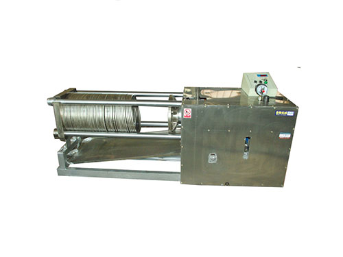 不銹鋼材質(zhì)全自動(dòng)臥式液壓榨油機(jī)DLW-100DS,自動(dòng)壓榨退榨，古法榨油機(jī)